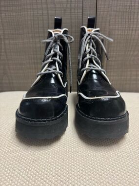 F-Shoe Hi Revna lace-up Platform Boots